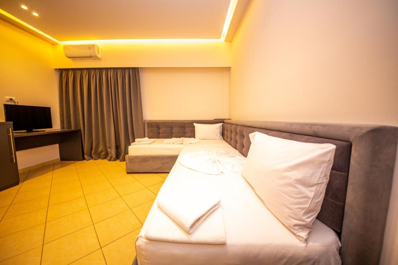 Hotel Vista Mare كساميل الغرفة الصورة