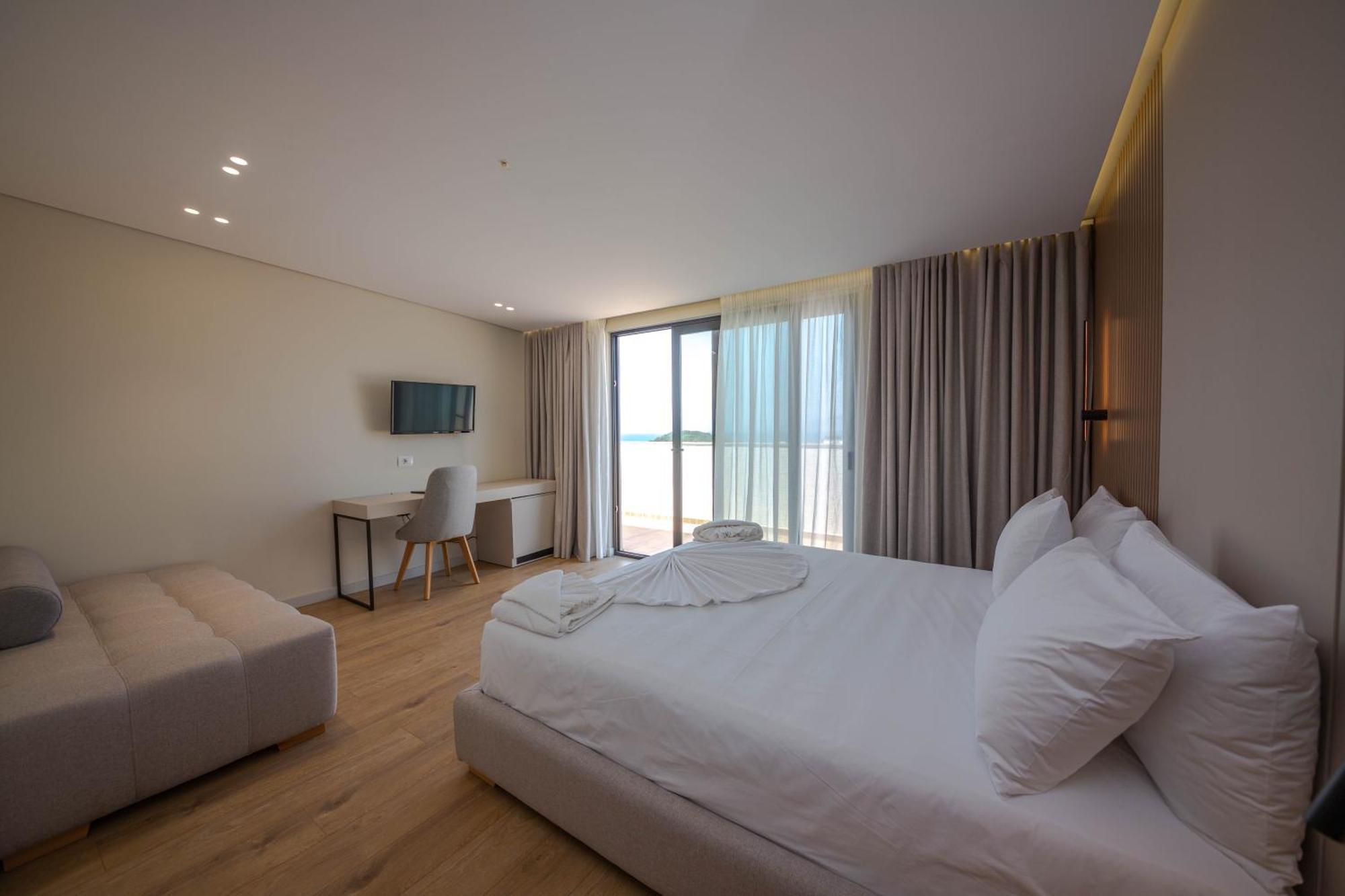 Hotel Vista Mare كساميل المظهر الخارجي الصورة